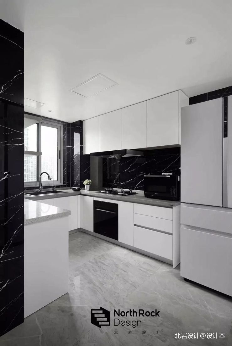 黑白现代厨房设计实景图