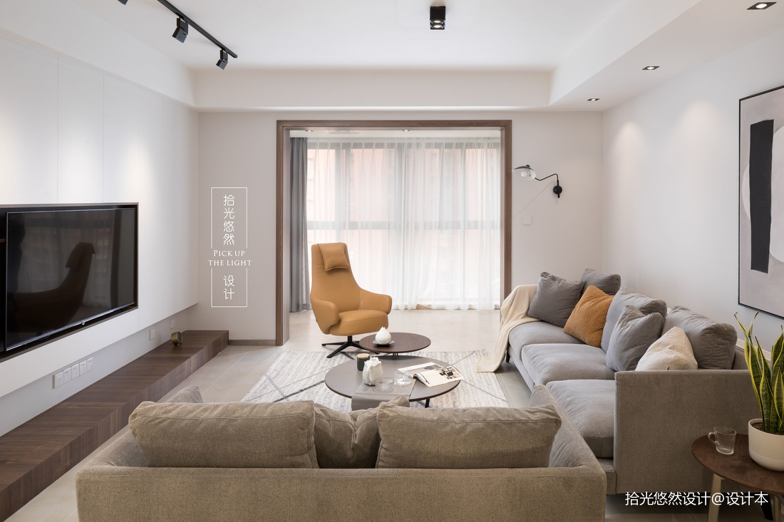 「留白」现代客厅沙发图片