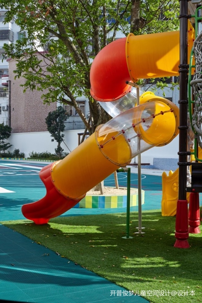工厂改造幼儿园游乐园图片