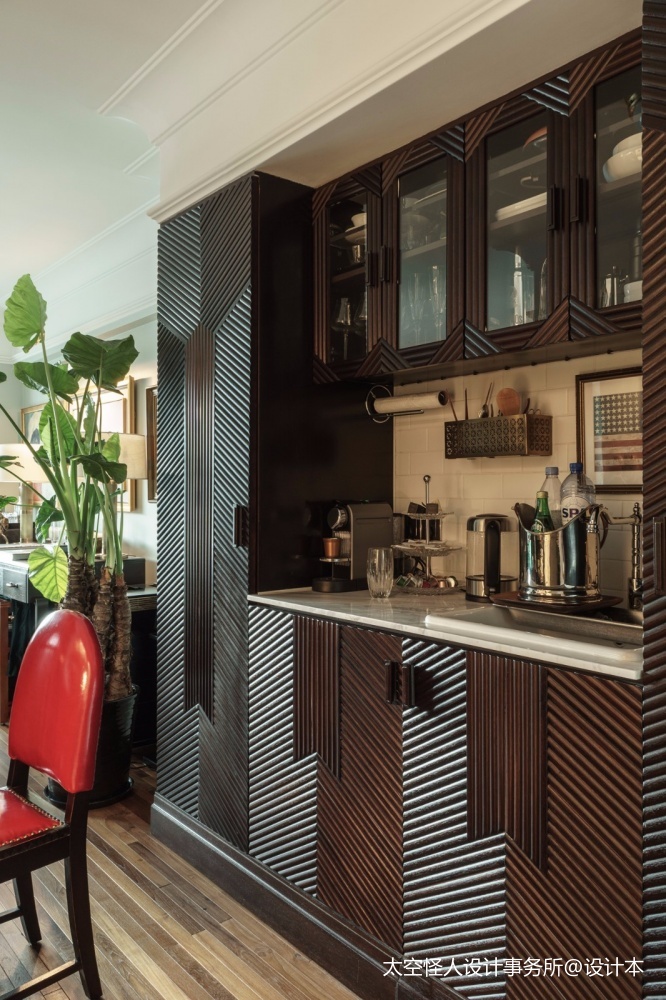 32㎡迷你公寓，变身Art Deco风—厨房图片