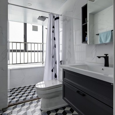 白色+原木配色的家——卫生间图片