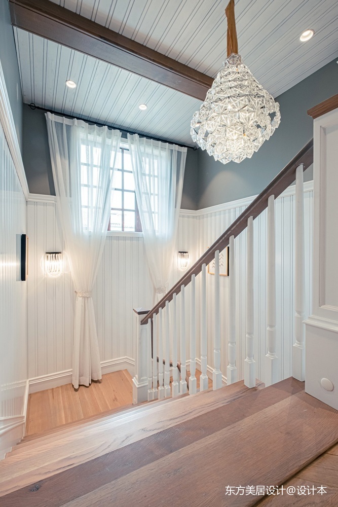 400平米美式经典——楼梯图片