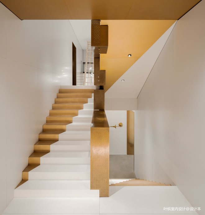 CHOCLAB——楼梯图片