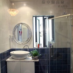 地中海风格家用主卫生间有浴室蓝色瓷砖装修效果图片