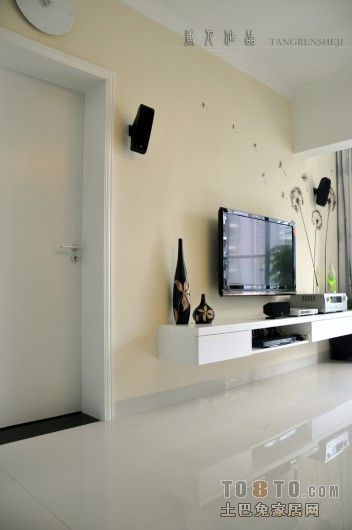 家装复式楼混搭客厅简单电视背景墙装修效果图