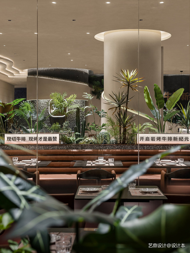 深圳人气西餐厅设计，259㎡沙漠绿洲